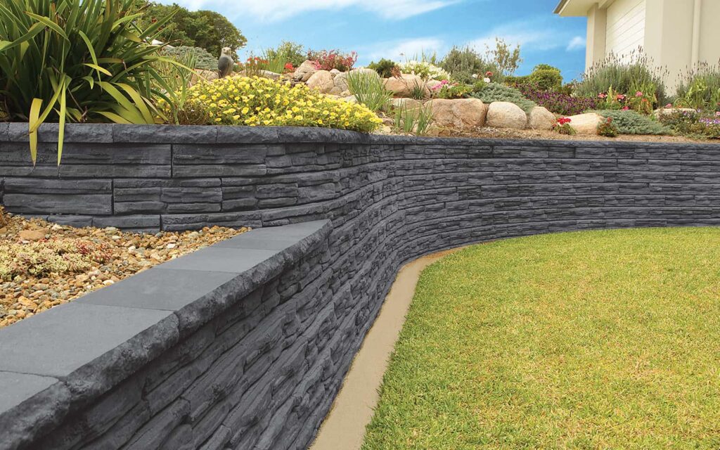 retaining wall landscaping